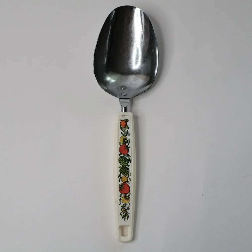 Vintage Ekco Spice of Life 1/4 Cup Scoop Chrome Vegetable Pattern Handle USA